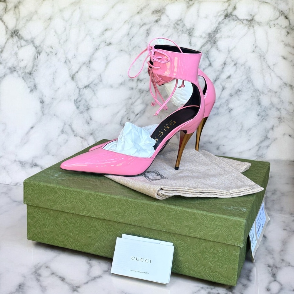 Gucci Priscilla Butterfly Pink Patent Leather Ankle Cuff Pumps 38.5
